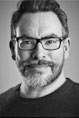 Portret: Adam Stower